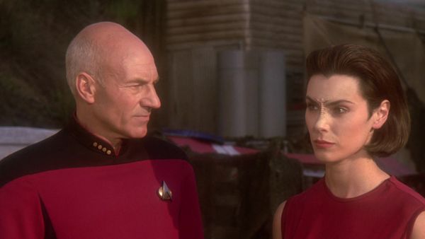 Star Trek: The Next Generation - Ensign Ro
