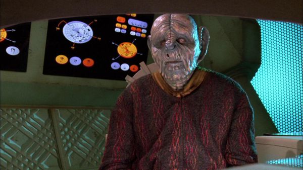 Star Trek: The Next Generation - Firstborn