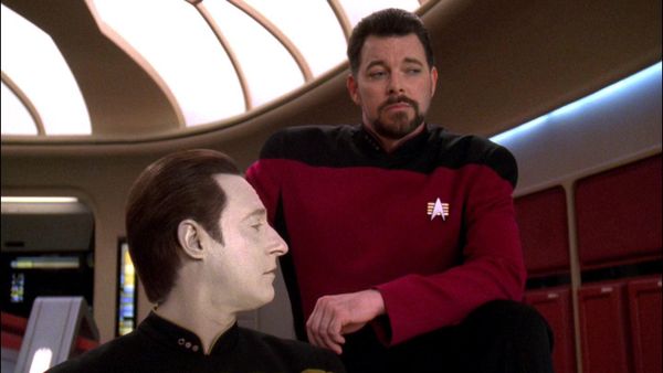 Star Trek: The Next Generation - Parallels
