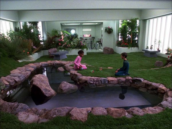 Star Trek: The Next Generation - Dark Page