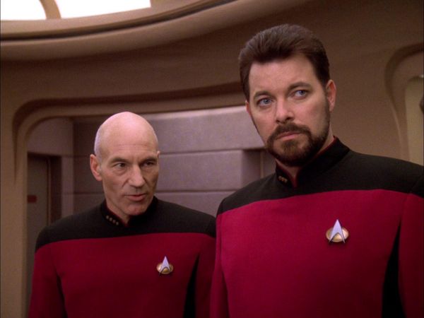 Star Trek: The Next Generation - Ship in a Bottle