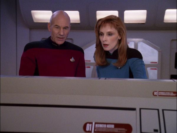 Star Trek: The Next Generation - The Chase