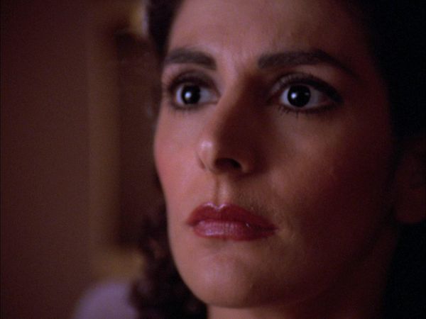Star Trek: The Next Generation - Man of the People