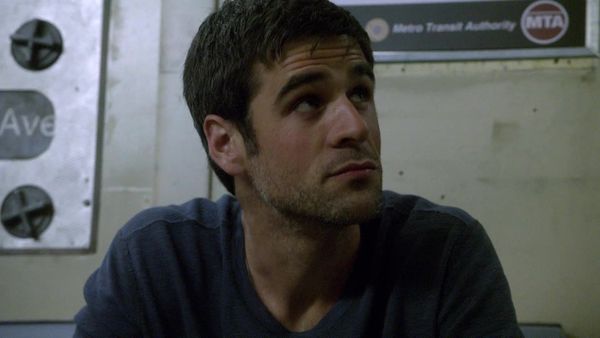CSI: New York en español - El nido del Cucú (S6 Ep 8)