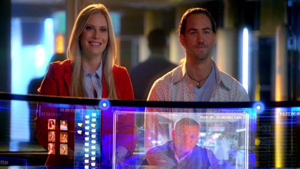 CSI: Miami en español - Asesino de hueso colorado