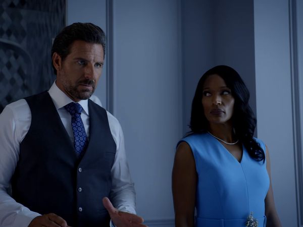 Tyler Perry's The Oval - Um Estranho Em Casa