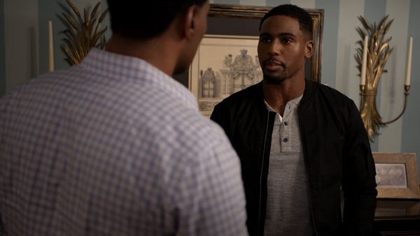 Tyler Perry's The Oval - Maldades