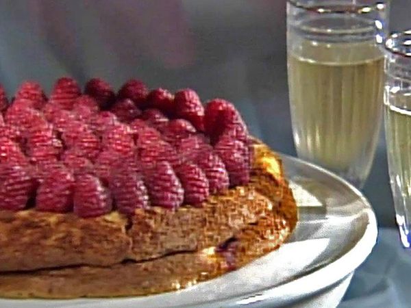 Baking With Julia - White Chocolate Pattycake with Marcel Desaulniers