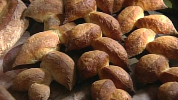 Baking With Julia - Decorative Loaves with Steve Sullivan