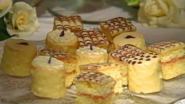 Baking With Julia - Ladyfingers Genoise with Flo Braker