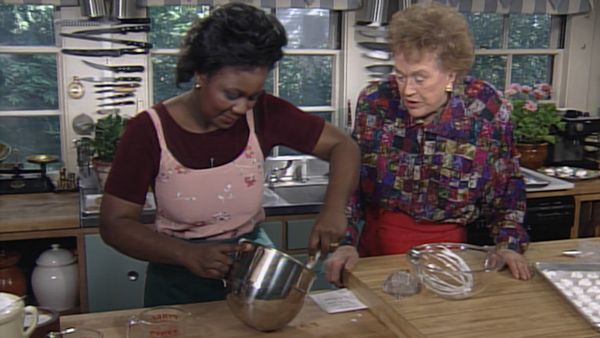 Baking With Julia - Meringue Desserts with Charlotte Akoto