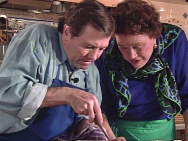 Julia Child - Cooking with Master Chefs - Jacques Pépin and Julia Child
