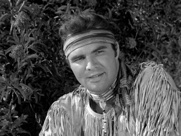 Gunsmoke - The Renegades