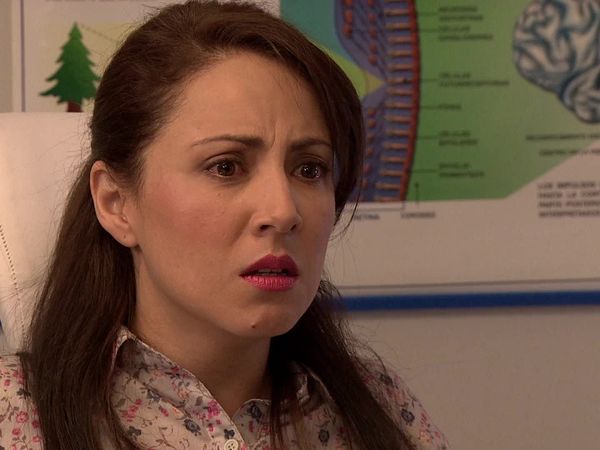 Lo Que Callamos Las Mujeres - MIS CUATRO SENTIDOS