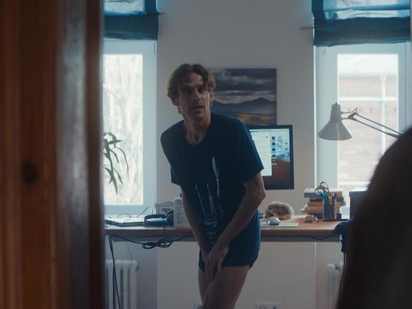 Was Ich Eigentlich Sagen Wollte - Chrissies Leben ist eine Sitcom, Gregor wird beim Wichsen erwischt und Fernanda führt durch die fabelhafte Welt...der Fitness.