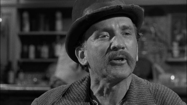 Gunsmoke - Parson Comes to Town