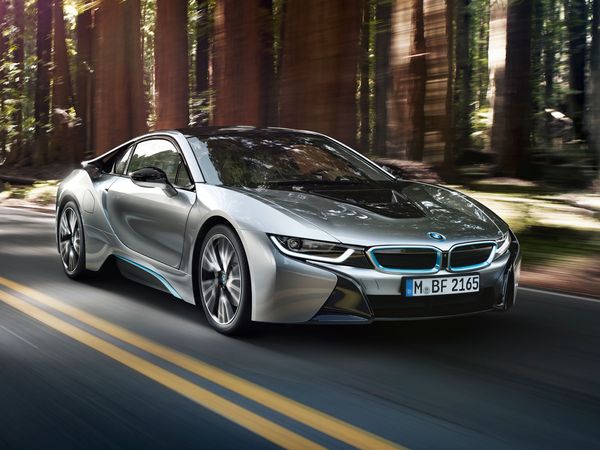 Superautos - BMW i8
