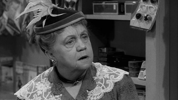 The Andy Griffith Show - Ellie Comes to Town