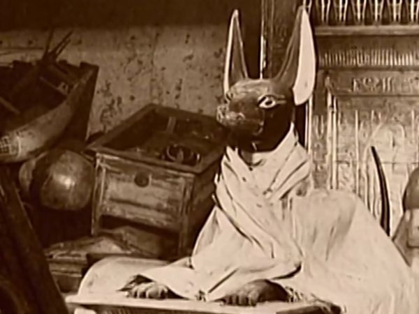 L'Égypte antique au-delà des pyramides - Les Momies et les cryptes, 2e Partie