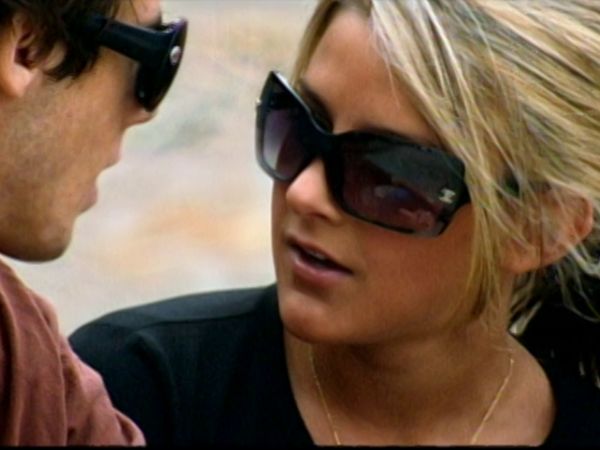 Laguna Beach: The Real Orange County - Engaños