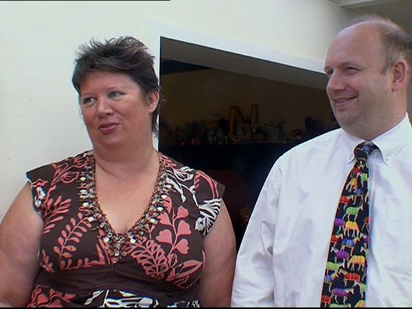 Secret Dealers - Episode 6