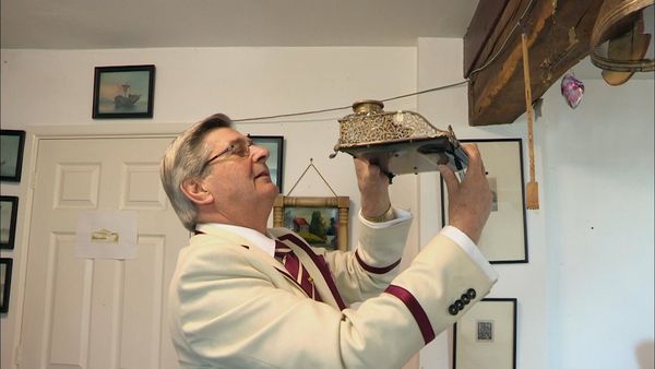 Secret Dealers - Episode 10