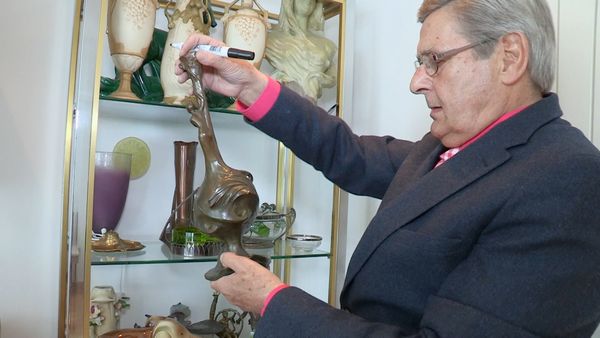 Secret Dealers - Episode 9