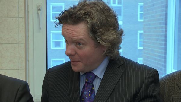 Secret Dealers - Episode 7