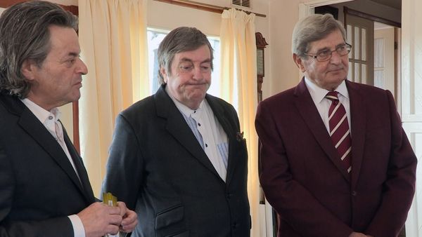 Secret Dealers - Episode 15