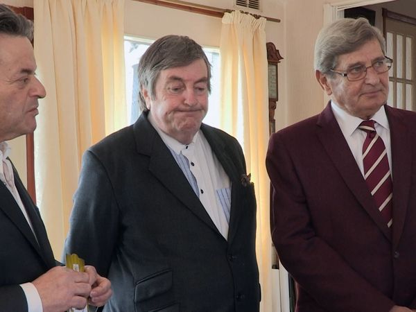 Secret Dealers - Episode 15
