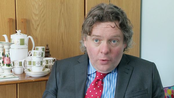 Secret Dealers - Episode 28