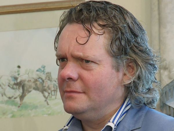 Secret Dealers - Episode 22
