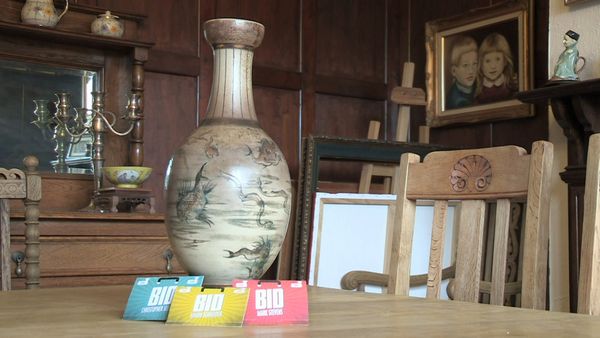 Secret Dealers - Episode 28