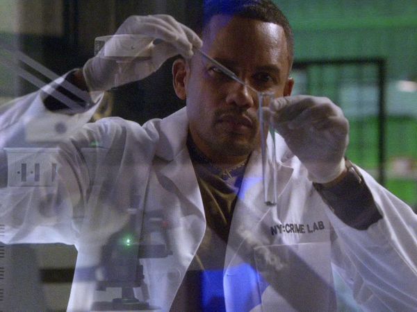 CSI: NY - Damned if You Do