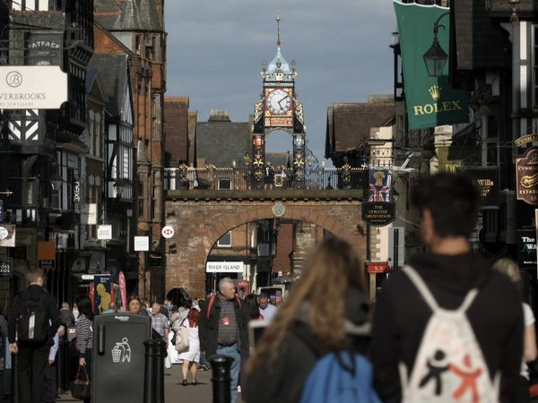 Britain's Most Historic Towns - Roman Cheste