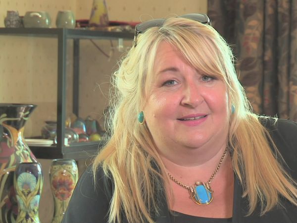 Secret Dealers - Episode 18