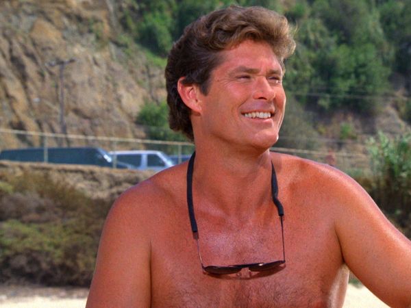 Alerte à Malibu - Toutes voiles dehors