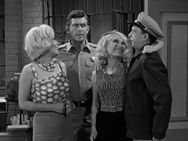 The Andy Griffith Show - The Fun Girls