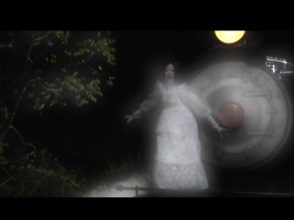 Paranormal Portals - The Grave of Edgar Allan Poe