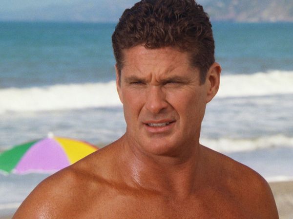 Alerte à Malibu - Surprises hawaïennes