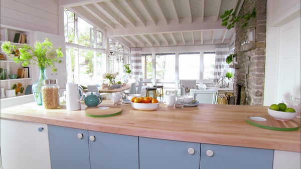 Sarah's Rental Cottage - Kitchen, Solar