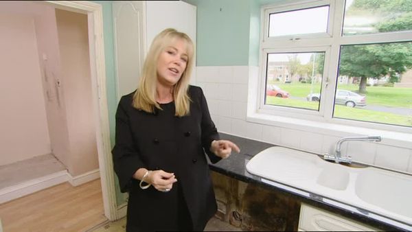 Homes Under The Hammer - Episode 14