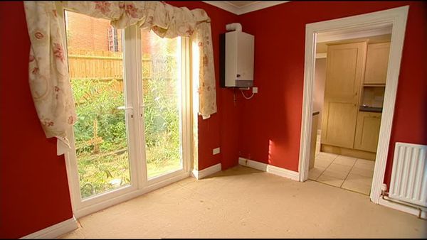 Homes Under The Hammer - Episode 10