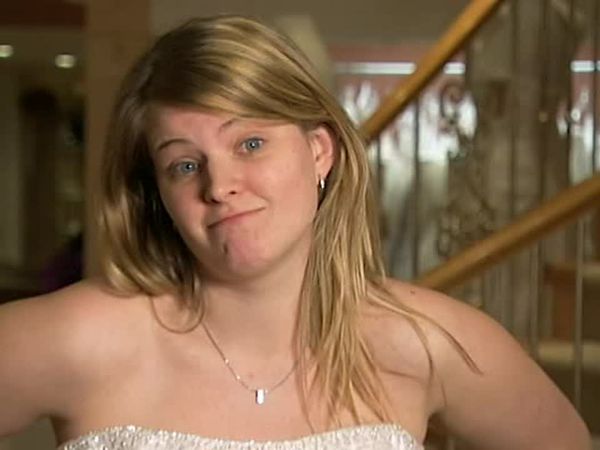Bulging Brides - Spinning Her Wheels