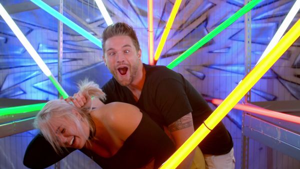 Just Tattoo of Us - Episódio 3