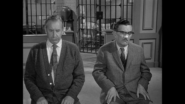 The Andy Griffith Show - The Case of the Punch in the Nose