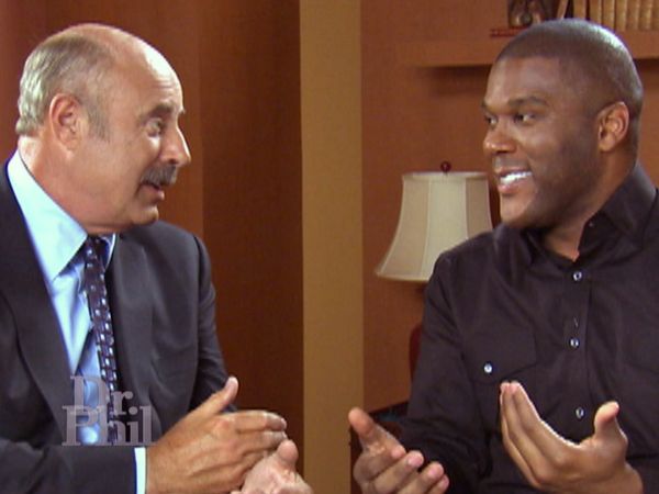 Dr. Phil - Two Sisters Confront Their Mom Who Says She's Married To Tyler Perry: Can Karla Be Convinced She Was Scammed Pt. 2