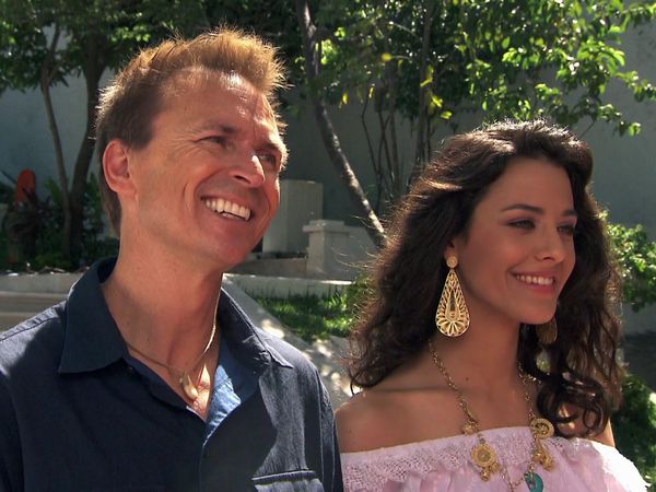 The Amazing Race - Bust Me Right In The Head With It