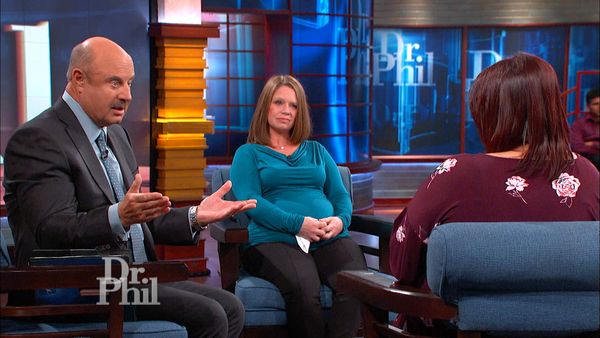 Dr. Phil - A Woman Claims To Be Pregnant For 3 Years 7 Months