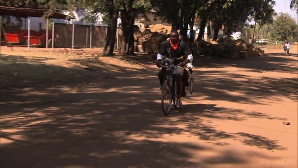 The Amazing Race - Move Goat